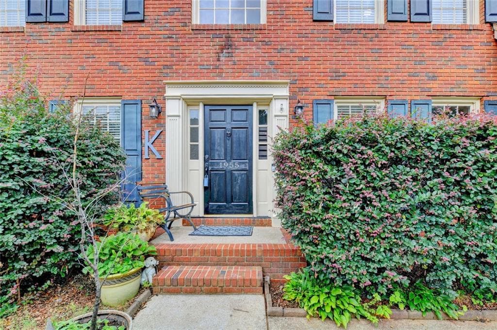 4 bedroom, 3 bathroom, 2,065 sq ft single family residence for sale at 1955 Federal Court, Lawrenceville, GA 30044 — photo 5