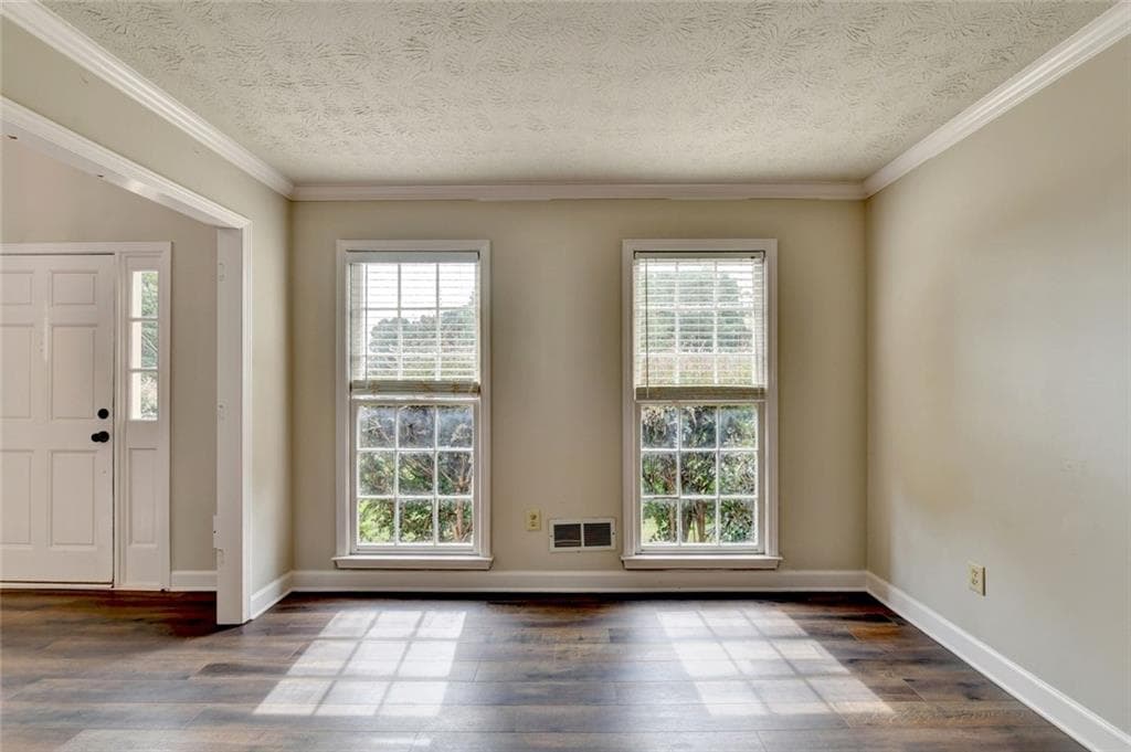 4 bedroom, 3 bathroom, 2,065 sq ft single family residence for sale at 1955 Federal Court, Lawrenceville, GA 30044 — photo 10