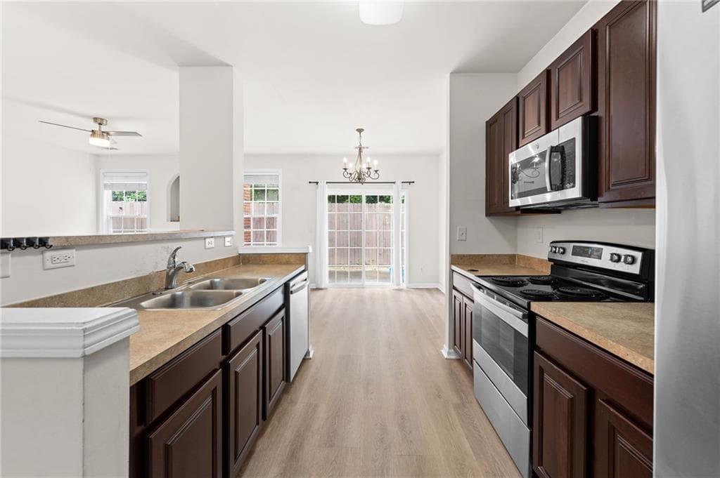 3 bedroom, 3 bathroom, 1,724 sq ft townhouse for rent at 1058 Treymont Lane, Lawrenceville, GA 30045 for $2,000 a month — photo 8