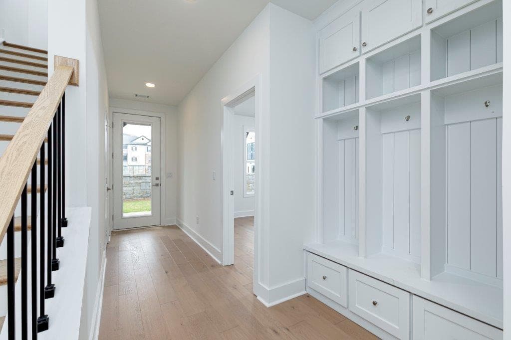 3 bedroom, 4 bathroom, 2,640 sq ft townhouse for sale at 2255 Crestview Drive 43, Atlanta, GA 30319 — photo 4