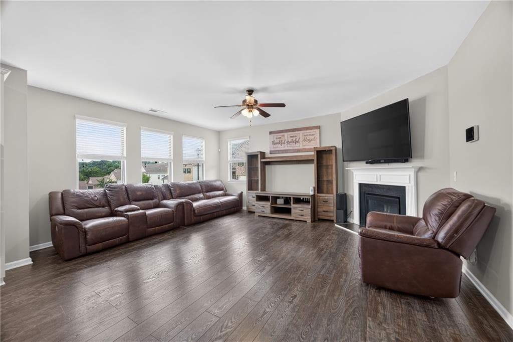 6 bedroom, 4 bathroom, 3,924 sq ft single family residence for sale at 444 Lance View Lane, Lawrenceville, GA 30045 — photo 10
