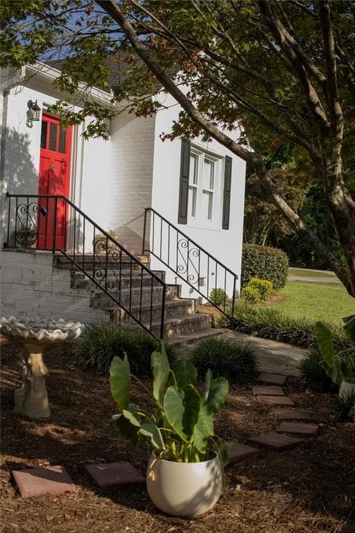 3 bedroom, 2 bathroom, 1,891 sq ft single family residence for sale at 149 Kirby Street, Summerville, GA 30747 — photo 8