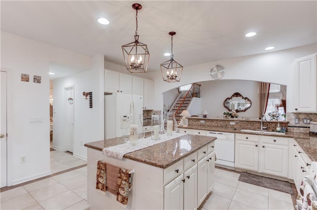4 bedroom, 3 bathroom, 3,167 sq ft single family residence for sale at 2648 Stockbridge Way, Dacula, GA 30019 — photo 8