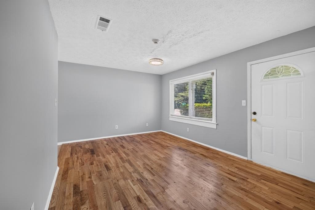 4 bedroom, 2 bathroom single family residence for rent at 4905 Annistown Road, Stone Mountain, GA 30087 for $1,725 a month — photo 7