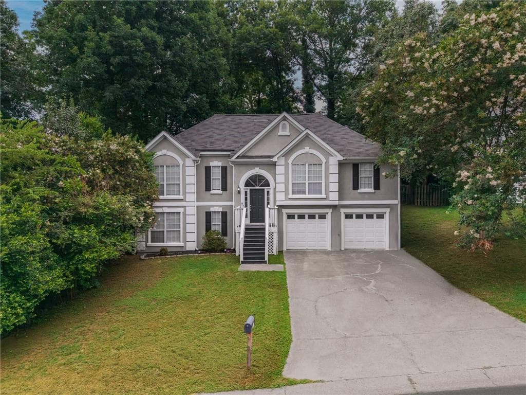4 bedroom, 2 bathroom, 1,842 sq ft single family residence for sale at 4830 Old Field Drive, Kennesaw, GA 30144 — photo 3