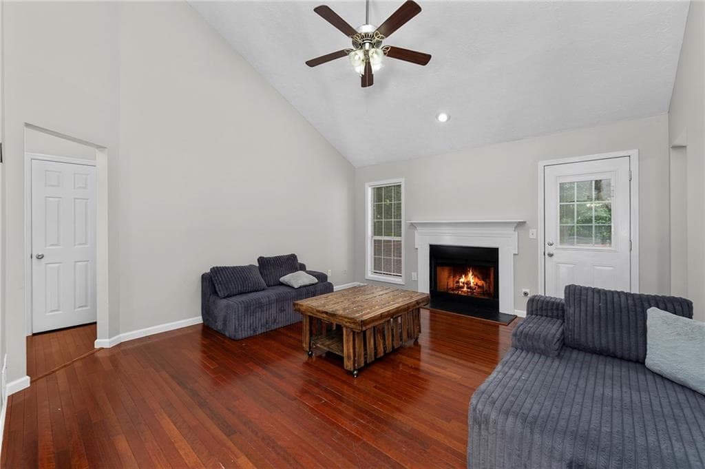 4 bedroom, 2 bathroom, 1,842 sq ft single family residence for sale at 4830 Old Field Drive, Kennesaw, GA 30144 — photo 8
