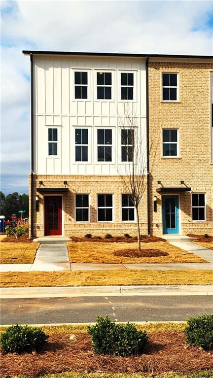 3 bedroom, 4 bathroom townhouse for rent at 800 Cameron Trail, Acworth, GA 30102 for $2,300 a month