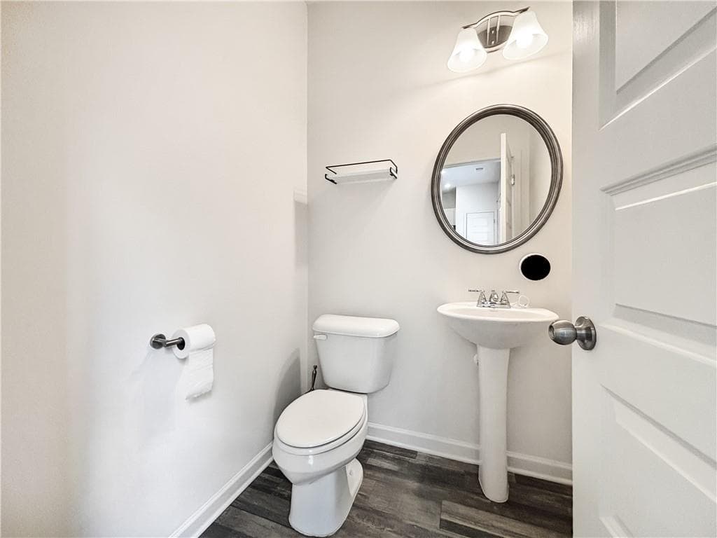 3 bedroom, 3 bathroom, 1,766 sq ft townhouse for rent at 5784 Silver Lake Drive, Mableton, GA 30126 for $2,399 a month — photo 6