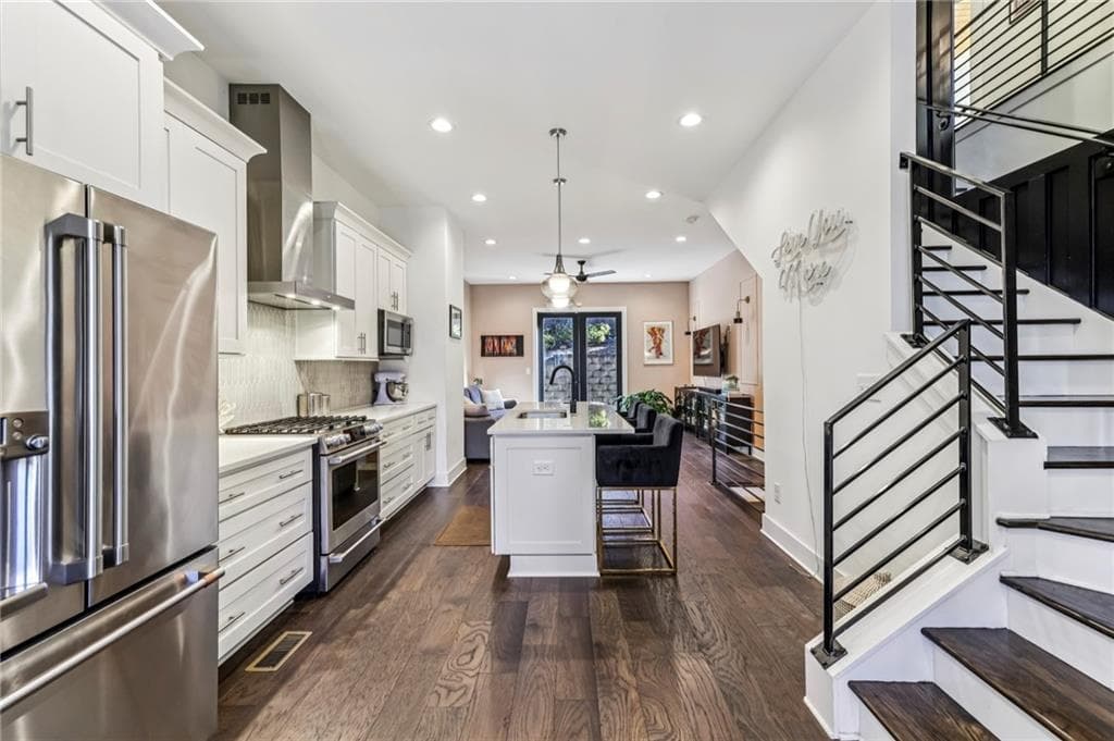 2 bedroom, 3 bathroom townhouse for rent at 2336 Mason Drive, Atlanta, GA 30316 for $2,650 a month — photo 1 of 19