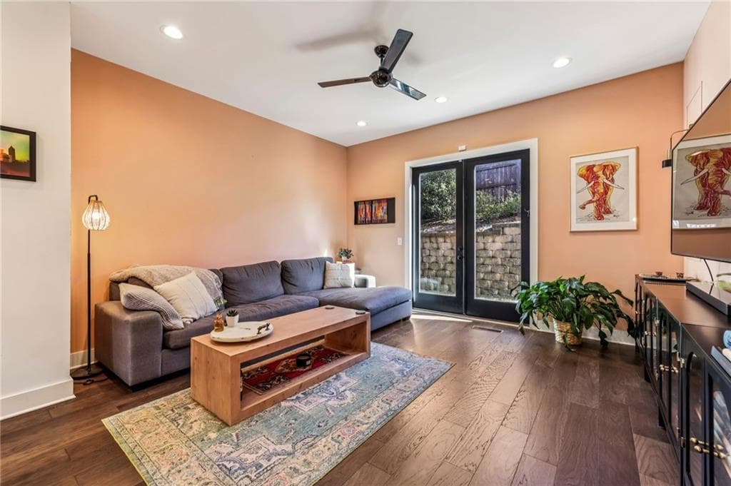 2 bedroom, 3 bathroom townhouse for rent at 2336 Mason Drive, Atlanta, GA 30316 for $2,650 a month — photo 6