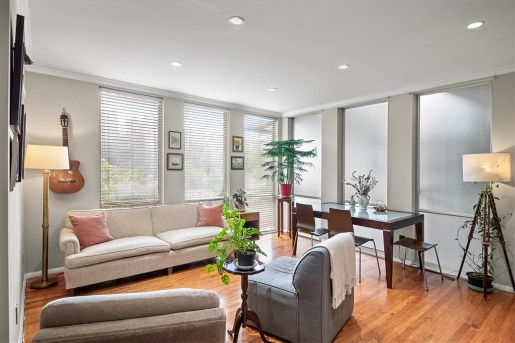 2 bedroom, 1 bathroom, 672 sq ft condominium for sale at 287 14th Street 7, Atlanta, GA 30318 — photo 9