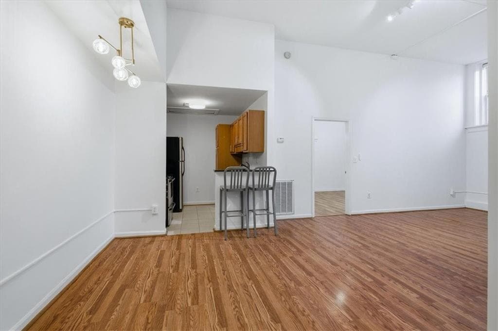 3 bedroom, 2 bathroom, 1,341 sq ft condominium for sale at 1031 State Street 106, Atlanta, GA 30318 — photo 4