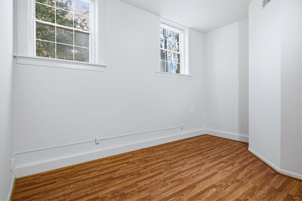 3 bedroom, 2 bathroom, 1,341 sq ft condominium for sale at 1031 State Street 106, Atlanta, GA 30318 — photo 7