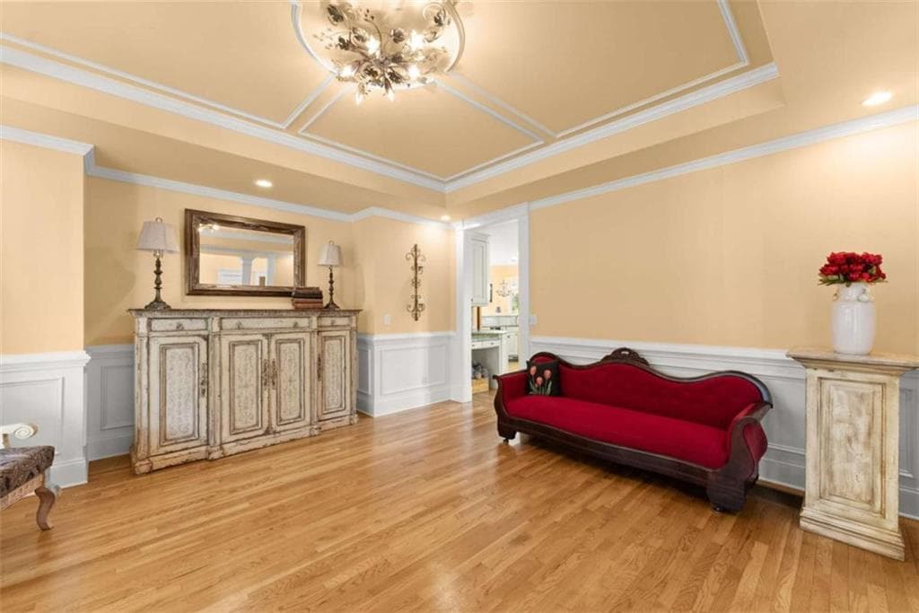 5 bedroom, 6 bathroom, 5,545 sq ft single family residence for sale at 526 Orchard Drive, Clarkesville, GA 30523 — photo 7