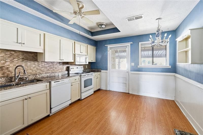 3 bedroom, 2 bathroom, 1,488 sq ft condominium for rent at 813 Serramonte Drive, Marietta, GA 30068 for $2,200 a month — photo 4