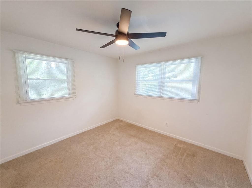3 bedroom, 2 bathroom, 2,266 sq ft single family residence under contract at 509 Spring Park Drive, Canton, GA 30114 — photo 4