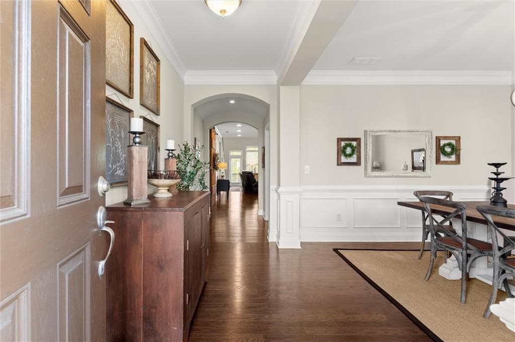 4 bedroom, 4 bathroom, 2,974 sq ft single family residence for sale at 556 Lost Creek Drive, Woodstock, GA 30188 — photo 4