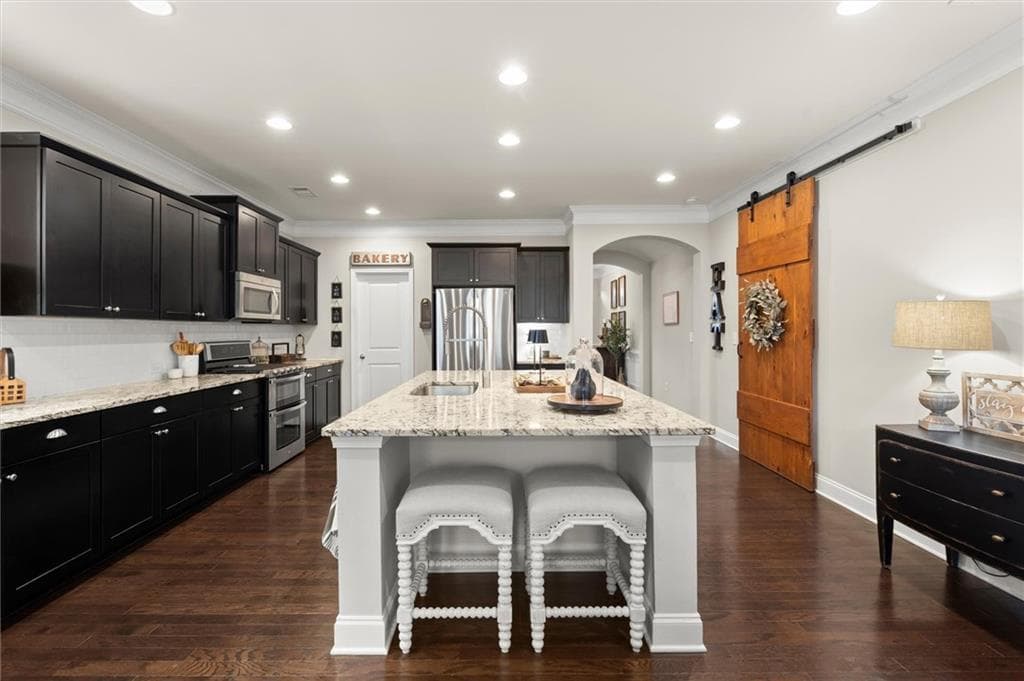 4 bedroom, 4 bathroom, 2,974 sq ft single family residence for sale at 556 Lost Creek Drive, Woodstock, GA 30188 — photo 8