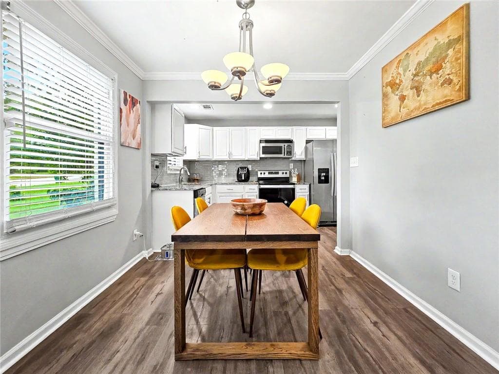 3 bedroom, 2 bathroom, 1,274 sq ft single family residence for sale at 1530 Columbia Drive, Decatur, GA 30032 — photo 7