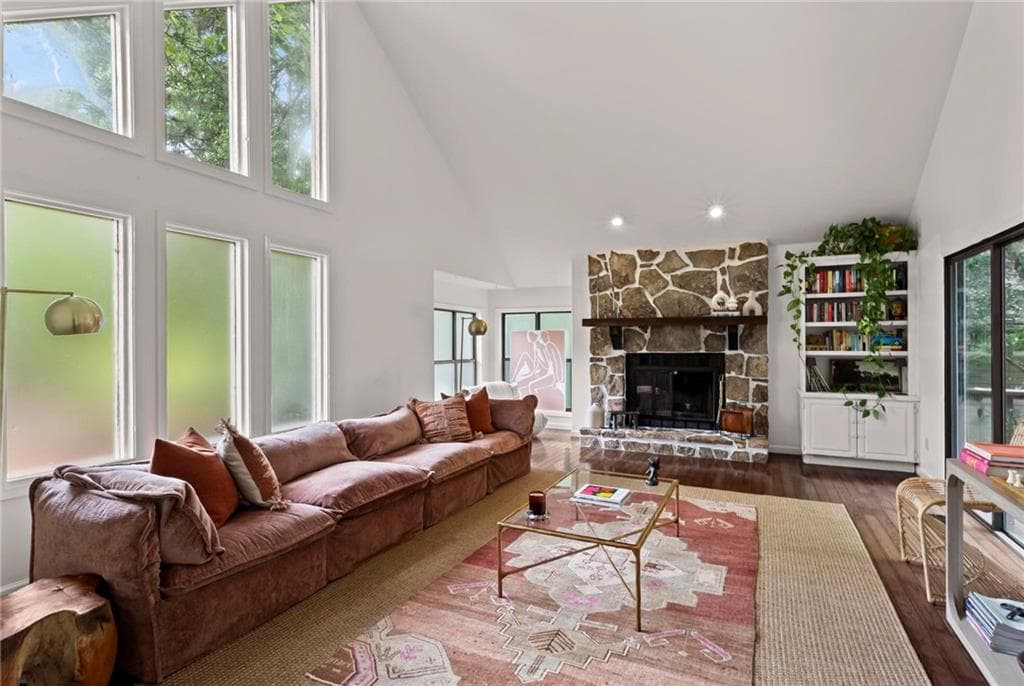 4 bedroom, 4 bathroom, 3,059 sq ft single family residence for sale at 2531 Cedar Fork Trail, Marietta, GA 30062 — photo 5
