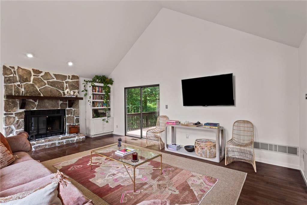 4 bedroom, 4 bathroom, 3,059 sq ft single family residence for sale at 2531 Cedar Fork Trail, Marietta, GA 30062 — photo 8