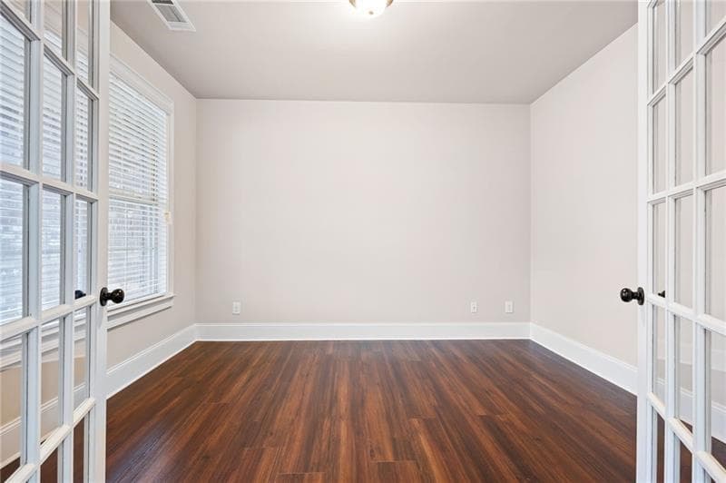 5 bedroom, 4 bathroom, 3,512 sq ft single family residence for sale at 103 Gray Trail, Acworth, GA 30101 — photo 5
