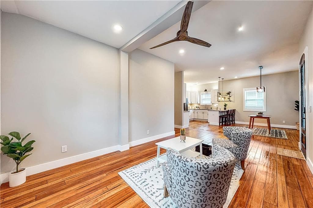 3 bedroom, 2 bathroom, 1,638 sq ft single family residence for rent at 1130 Larosa Terrace, Atlanta, GA 30310 for $2,500 a month — photo 6