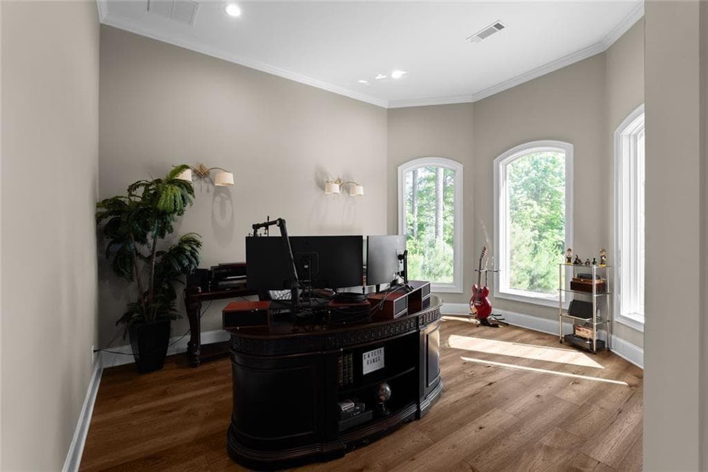 8 bedroom, 9 bathroom, 7,239 sq ft single family residence for sale at 1804 Lake Pointe Circle, Locust Grove, GA 30248 — photo 7
