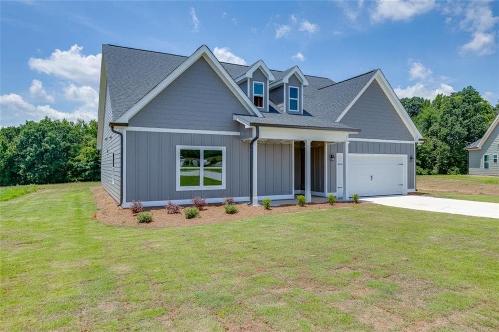 4 bedroom, 3 bathroom, 2,469 sq ft single family residence under contract at 155 Creek Stone Drive, Hartwell, GA 30643 — photo 3