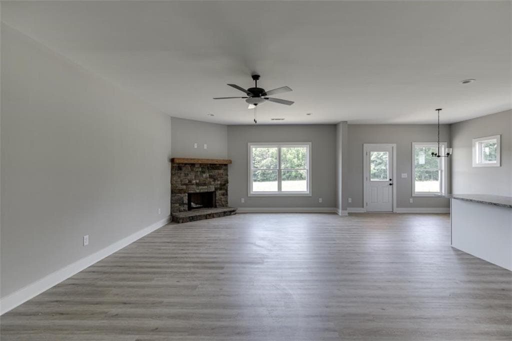 4 bedroom, 3 bathroom, 2,469 sq ft single family residence under contract at 155 Creek Stone Drive, Hartwell, GA 30643 — photo 6