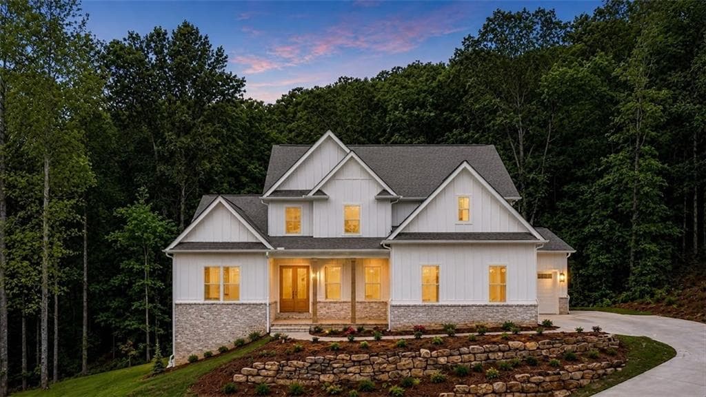 4 bedroom, 4 bathroom, 3,700 sq ft single family residence for sale at 6043 Bluewater Boulevard, Gainesville, GA 30506