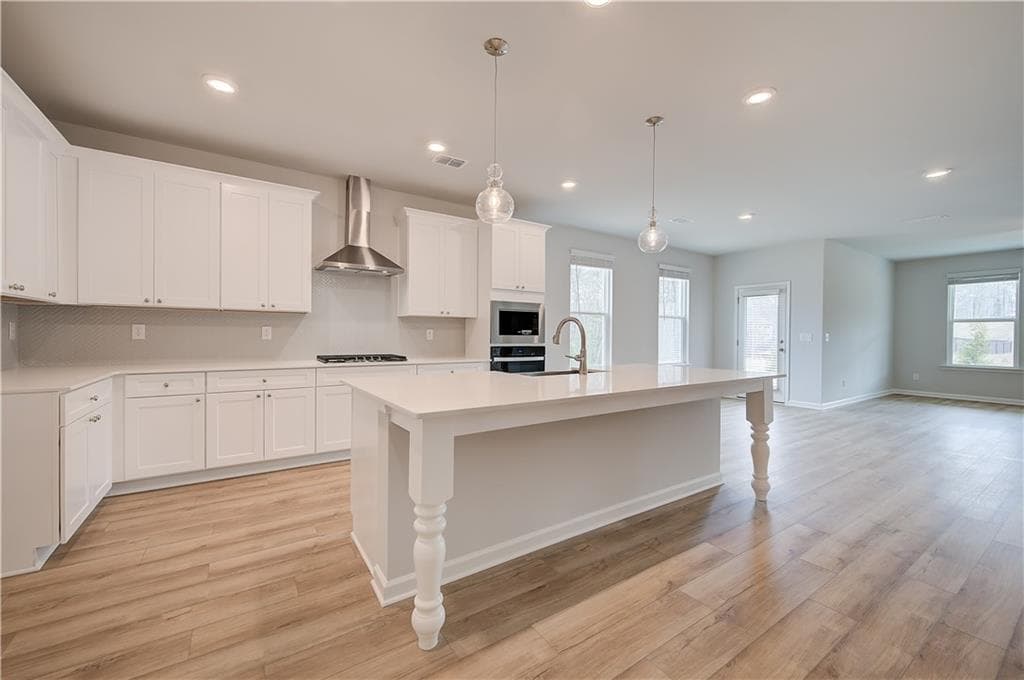 5 bedroom, 4 bathroom, 3,086 sq ft single family residence for sale at 2585 Dixon Place, Lawrenceville, GA 30045 — photo 7