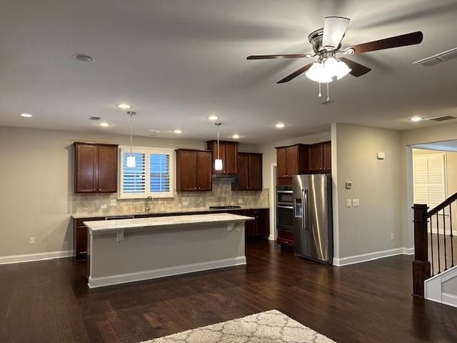 5 bedroom, 4 bathroom single family residence for rent at 311 Chesterfield Cove, Woodstock, GA 30189 for $3,095 a month — photo 4