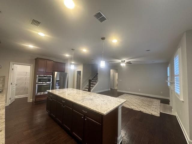 5 bedroom, 4 bathroom single family residence for rent at 311 Chesterfield Cove, Woodstock, GA 30189 for $3,095 a month — photo 6