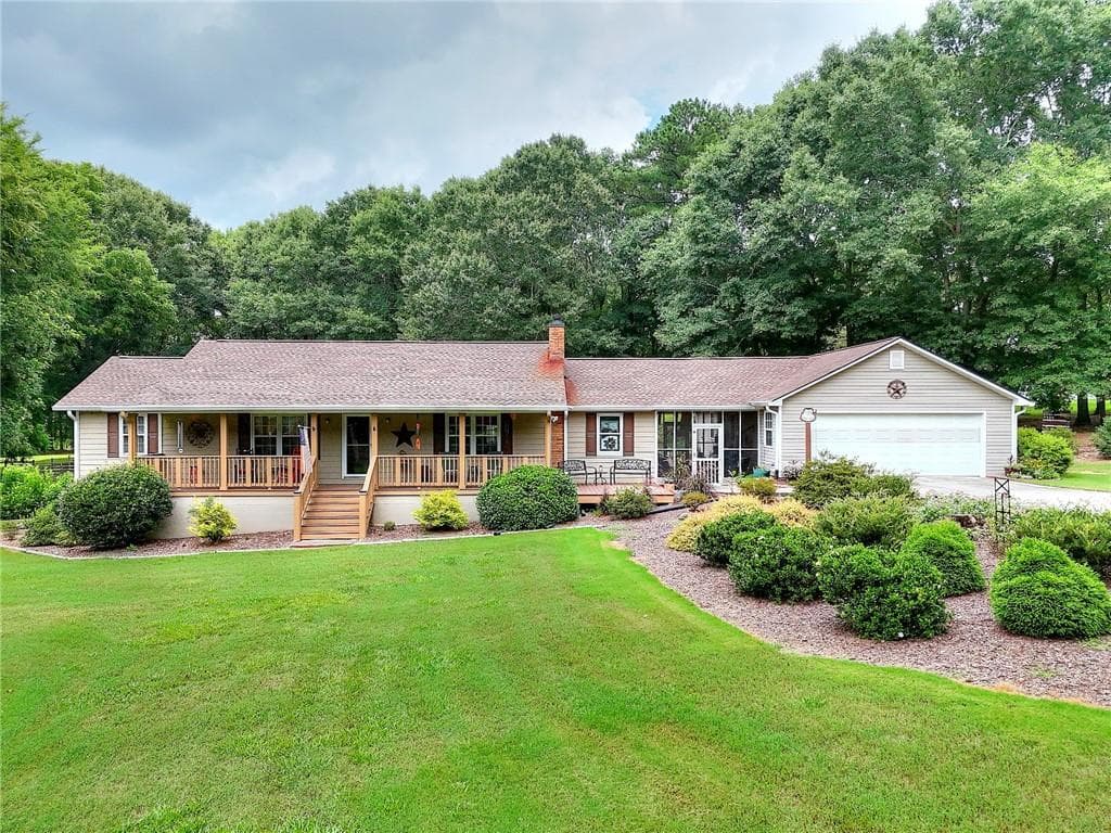 3079 Meadow Trail, Loganville, GA 30052 — most recent listing photo