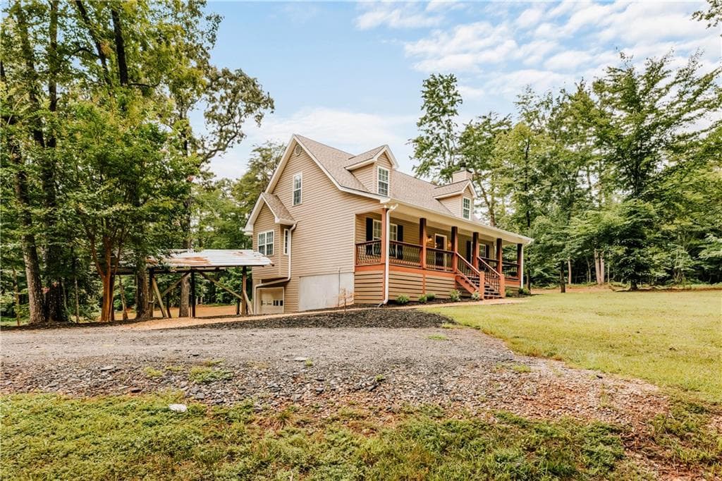 4 bedroom, 4 bathroom, 1,614 sq ft single family residence for sale at 5481 Britt Whitmire Road, Gainesville, GA 30506 — photo 4