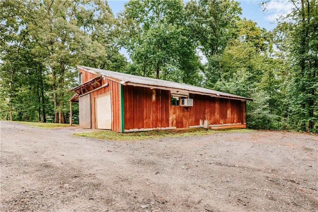 4 bedroom, 4 bathroom, 1,614 sq ft single family residence for sale at 5481 Britt Whitmire Road, Gainesville, GA 30506 — photo 8