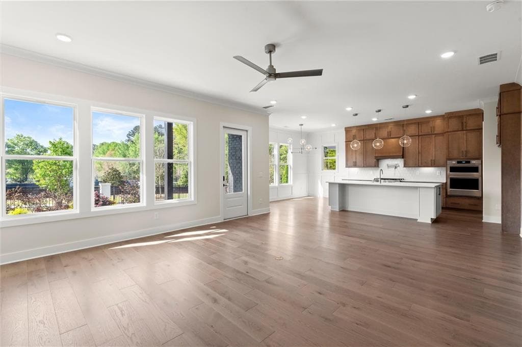 4 bedroom, 4 bathroom, 3,098 sq ft single family residence for sale at 318 Treble Way, Alpharetta, GA 30009 — photo 9