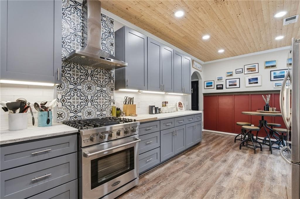 3 bedroom, 3 bathroom, 1,932 sq ft single family residence under contract at 5068 Mc Ever View Drive, Sugar Hill, GA 30518 — photo 3