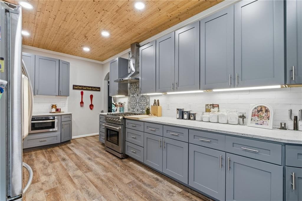 3 bedroom, 3 bathroom, 1,932 sq ft single family residence under contract at 5068 Mc Ever View Drive, Sugar Hill, GA 30518 — photo 4