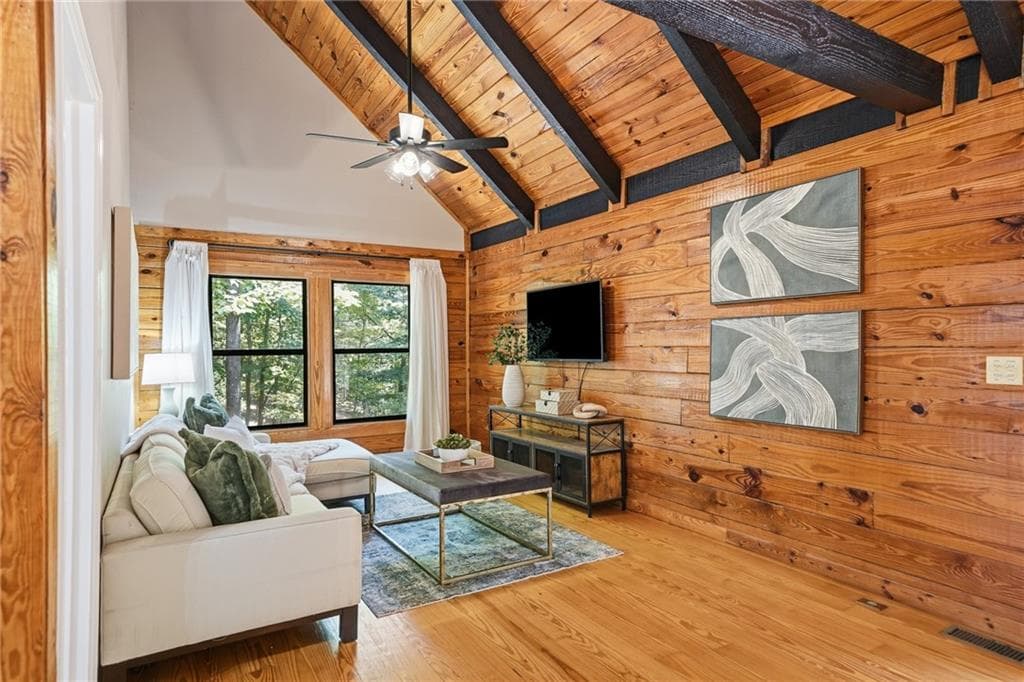 3 bedroom, 3 bathroom, 3,081 sq ft single family residence for sale at 28 Morningside Court, Ellijay, GA 30540 — photo 5