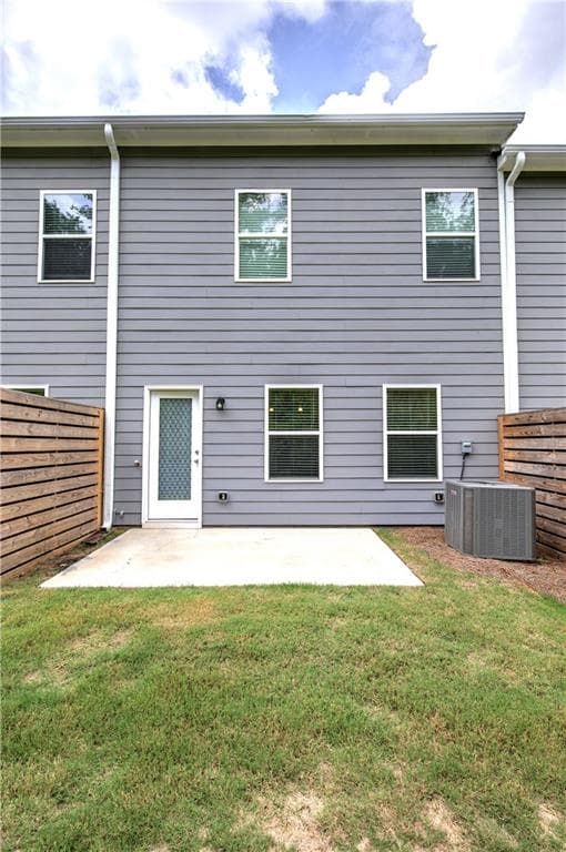 3 bedroom, 3 bathroom, 1,628 sq ft townhouse under contract at 261 Dupont Drive, Cartersville, GA 30121 — photo 3