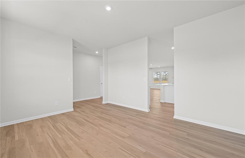 5 bedroom, 3 bathroom, 2,956 sq ft single family residence for sale at 600 Vidalia Park Way, Mcdonough, GA 30252 — photo 6