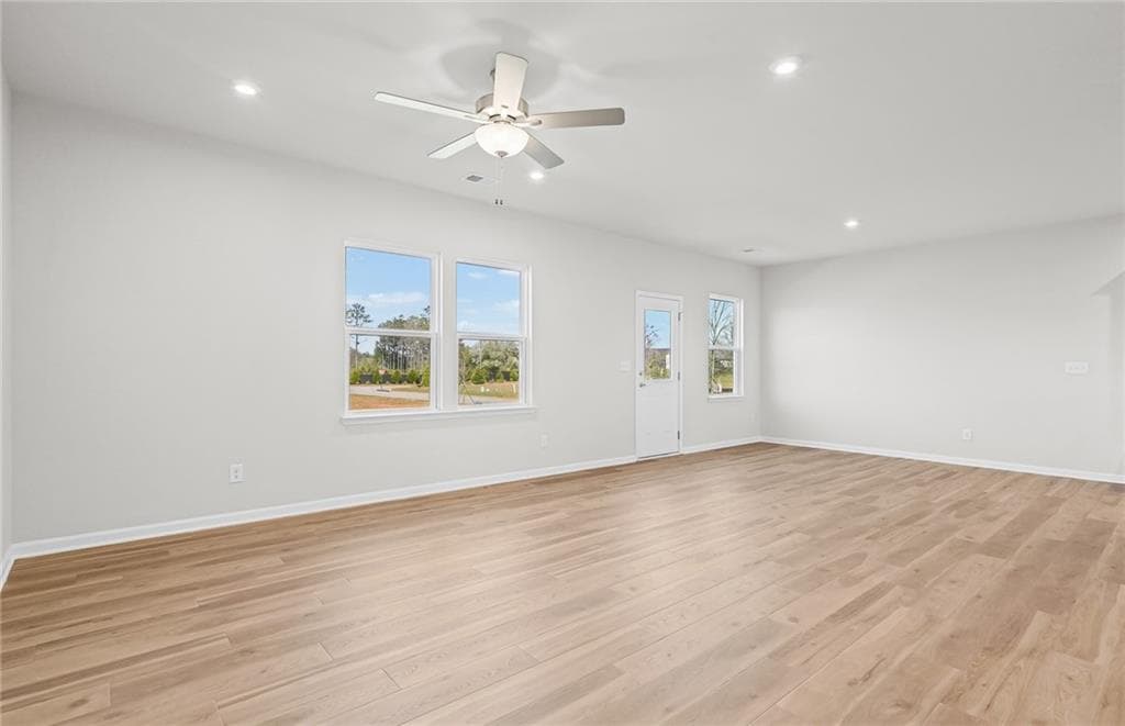5 bedroom, 3 bathroom, 2,956 sq ft single family residence for sale at 600 Vidalia Park Way, Mcdonough, GA 30252 — photo 7