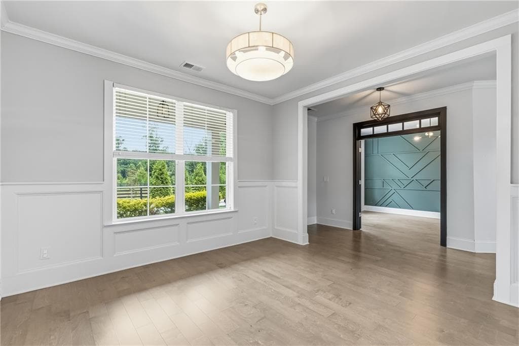 5 bedroom, 4 bathroom, 3,083 sq ft single family residence for sale at 415 Carmichael Circle, Canton, GA 30115 — photo 7