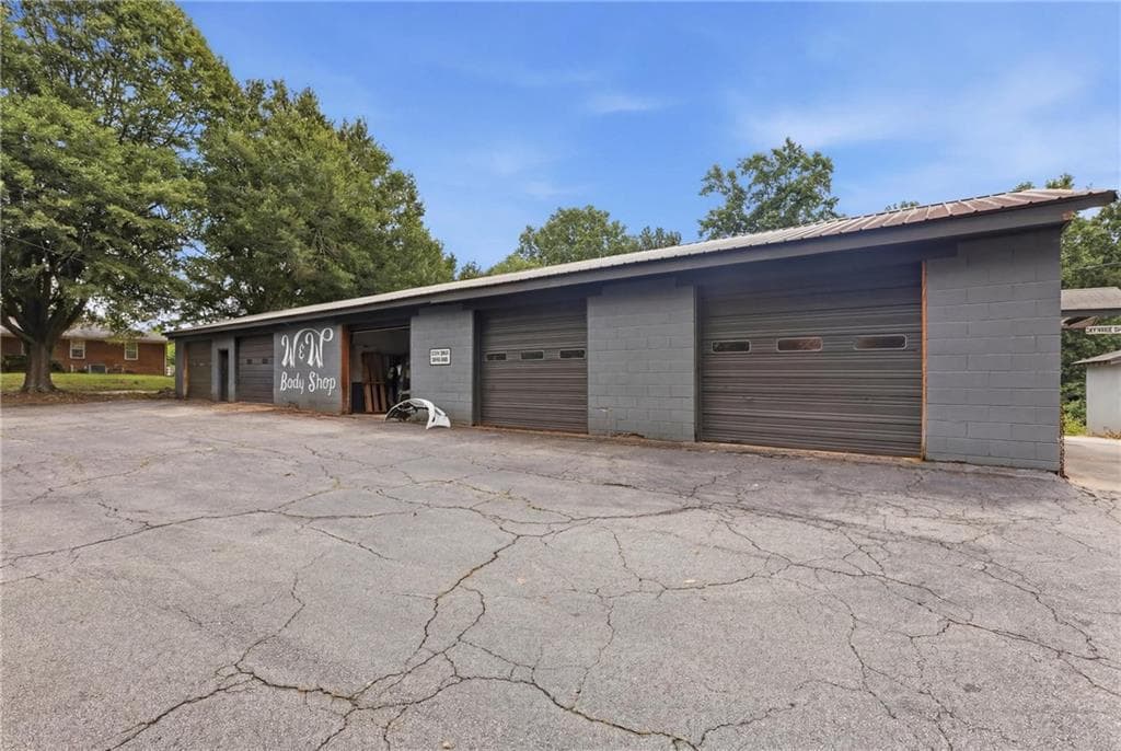 3 bedroom, 2 bathroom, 1,980 sq ft single family residence for sale at 3107 Alto Mud Creek Road, Alto, GA 30510 — photo 5