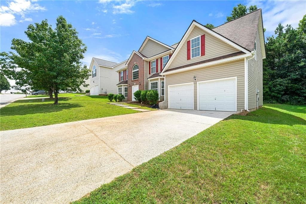 5 bedroom, 3 bathroom, 4,405 sq ft single family residence for sale at 3161 BERTHAS OVERLOOK, Douglasville, GA 30135 — photo 2
