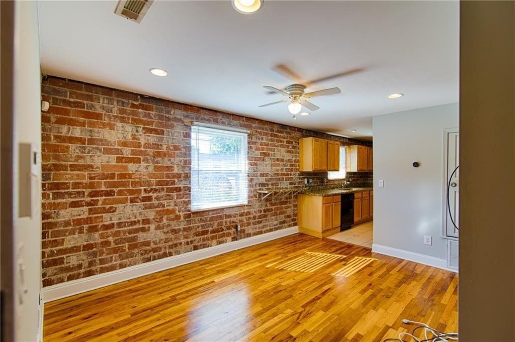 2 bedroom, 1 bathroom, 697 sq ft condominium for rent at 36 Daniel Street 7, Atlanta, GA 30312 for $1,750 a month — photo 4