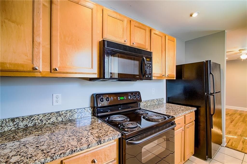 2 bedroom, 1 bathroom, 697 sq ft condominium for rent at 36 Daniel Street 7, Atlanta, GA 30312 for $1,750 a month — photo 7