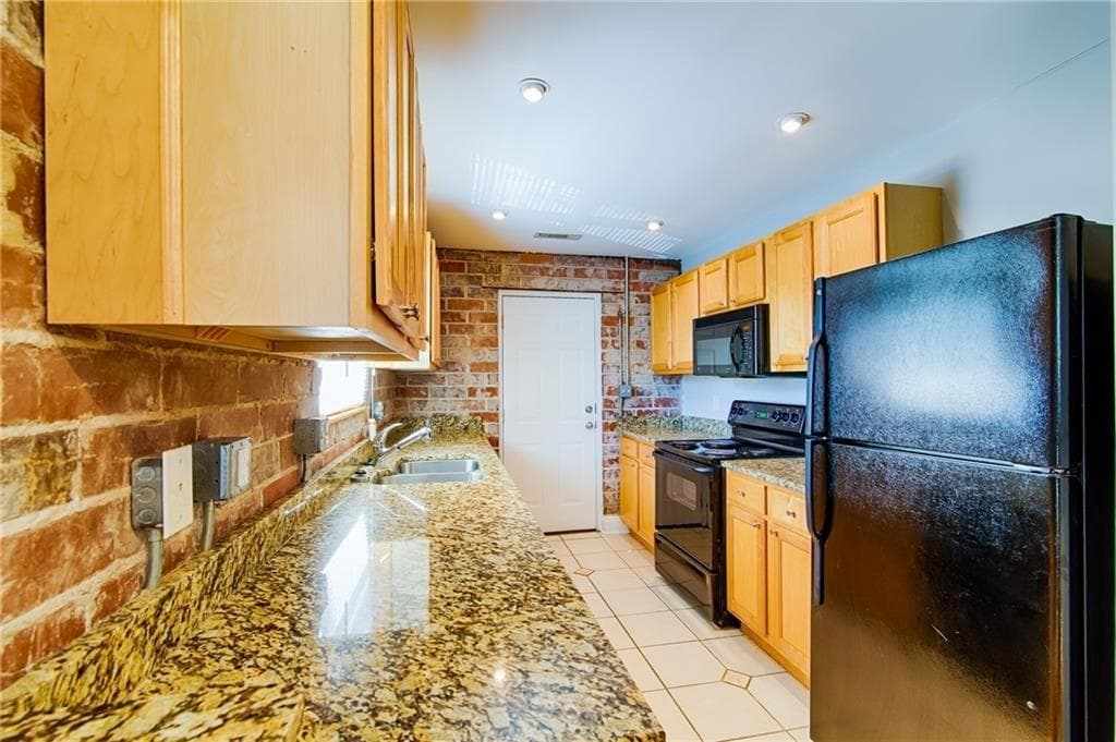 2 bedroom, 1 bathroom, 697 sq ft condominium for rent at 36 Daniel Street 7, Atlanta, GA 30312 for $1,750 a month — photo 8